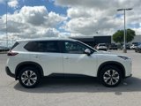 Used 2022 Nissan Rogue SV image 4