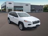 Used 2016 Jeep Cherokee Sport image 2
