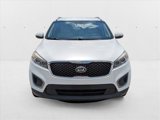 Used 2017 Kia Sorento LX image 2