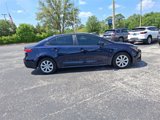 Used 2022 Toyota Corolla LE image 3