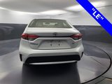 Used 2022 Toyota Corolla LE image 4