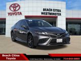 Used 2022 Toyota Camry SE image 2