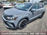 Used 2022 Volkswagen Taos SE image 4