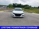 Used 2020 Honda Accord Touring image 2