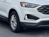 Used 2022 Ford Edge SEL image 2