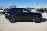 New 2025 Jeep Grand Cherokee Altitude image 3