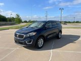 Used 2018 Kia Sorento LX image 2