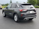 Used 2020 Ford Escape SE image 3
