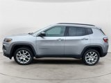 Used 2022 Jeep Compass Latitude image 2