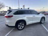 Used 2018 Toyota Highlander Limited Platinum image 4