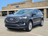 Used 2024 Ford Edge Titanium image 2