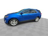 Used 2019 Chevrolet Equinox LT w/ Sun & Navigation Package image 4