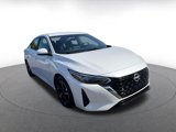 Used 2024 Nissan Sentra SV image 3