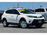 Used 2013 Toyota RAV4 LE image 2