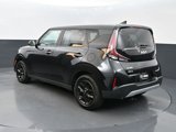Used 2023 Kia Soul LX w/ LX Technology Package image 5