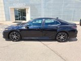 Used 2023 Toyota Camry SE image 2
