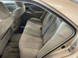 Used 2010 Toyota Camry LE image 6