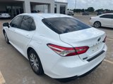 Used 2020 Toyota Camry LE image 5