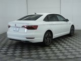 Used 2019 Volkswagen Jetta SEL Premium image 5