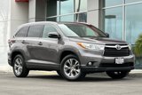 Used 2015 Toyota Highlander XLE image 2