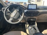 Used 2021 Ford Escape SEL image 5