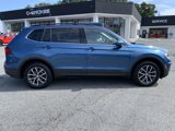 Used 2019 Volkswagen Tiguan SE w/ Panoramic Sunroof Package image 2