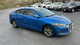 Used 2017 Hyundai Elantra SE image 2