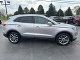 Used 2017 Lincoln MKC Select w/ Select Plus Package image 2