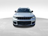 Used 2023 Jeep Grand Cherokee L Laredo image 2
