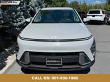 Used 2025 Hyundai Kona SEL image 2