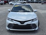 Used 2019 Toyota Camry XLE image 2