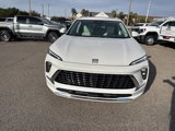New 2025 Buick Envision Avenir image 2