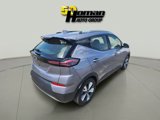 Used 2023 Chevrolet Bolt EUV LT w/ Convenience Package image 5