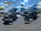 Used 2022 Jeep Compass Latitude image 2