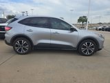 Used 2021 Ford Escape SE w/ SE Sport Appearance Package image 2