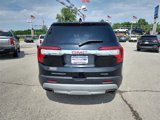 Used 2023 GMC Acadia SLT image 3