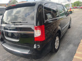 Used 2012 Chrysler Town & Country Touring w/ Driver Convenience Group image 4