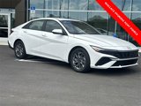 Used 2024 Hyundai Elantra SEL image 4