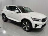 New 2025 Volvo XC40 B5 Plus w/ Protection Package Premier image 4
