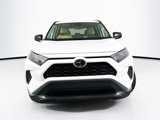 Used 2021 Toyota RAV4 LE image 5