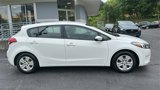 Used 2017 Kia Forte LX image 5
