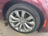Used 2019 Chrysler 300 Touring w/ Chrome Appearance Package image 4