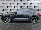 Used 2022 Volvo XC40 T5 R-Design w/ Climate Package image 2