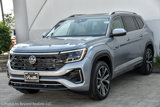 Used 2024 Volkswagen Atlas SEL Premium R-Line image 4