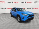 Used 2019 Toyota RAV4 LE image 2
