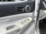 Used 2010 Toyota Tacoma 4x4 Double Cab image 3