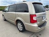 Used 2013 Chrysler Town & Country Touring image 6