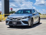 Used 2023 Toyota Camry SE image 3