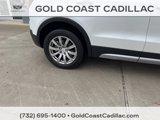 Certified 2023 Cadillac XT4 Premium Luxury w/ Cold Weather Package image 6