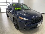 Used 2016 Jeep Cherokee Latitude w/ Cold Weather Group image 2
